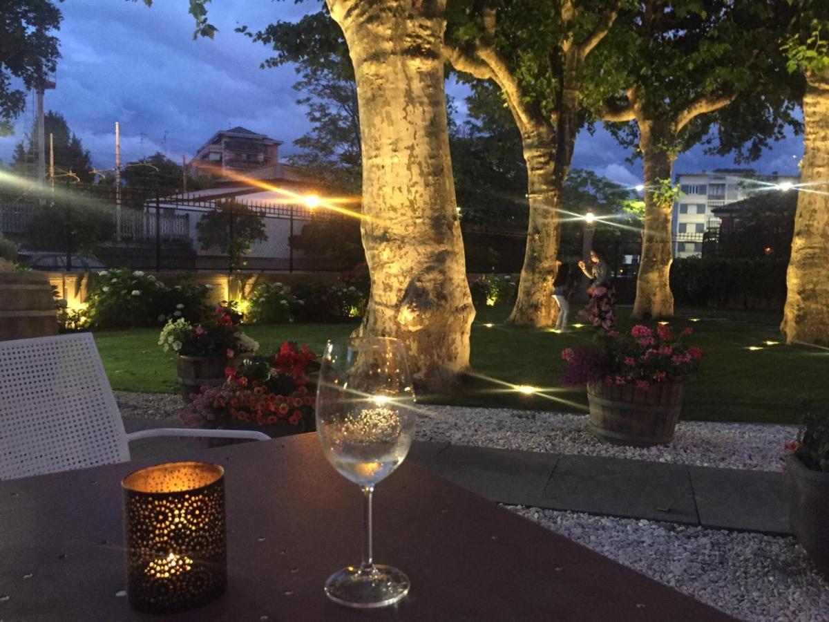Ristorante Albergo Corona Novi Ligure Dış mekan fotoğraf