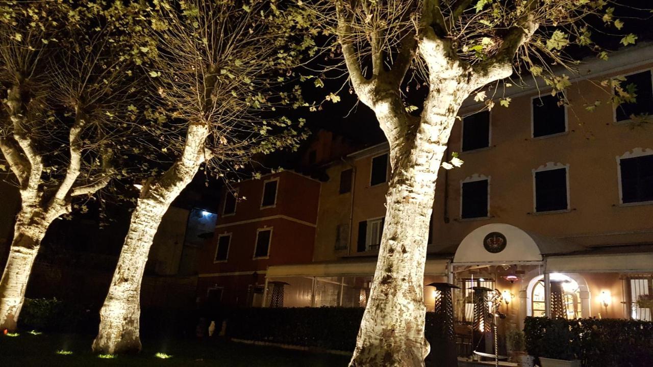 Ristorante Albergo Corona Novi Ligure Dış mekan fotoğraf