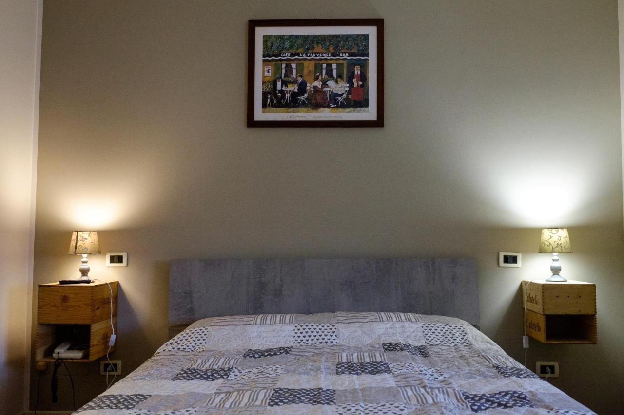 Ristorante Albergo Corona Novi Ligure Dış mekan fotoğraf