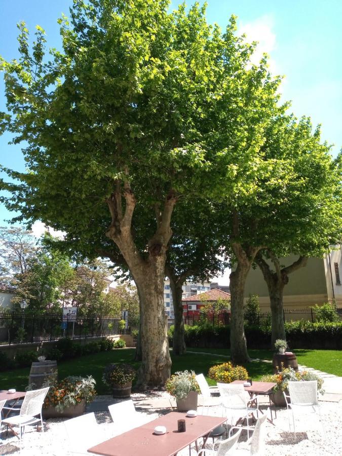 Ristorante Albergo Corona Novi Ligure Dış mekan fotoğraf